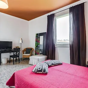 giulio-cesare-vatican-apartment.it-romehotels.com/